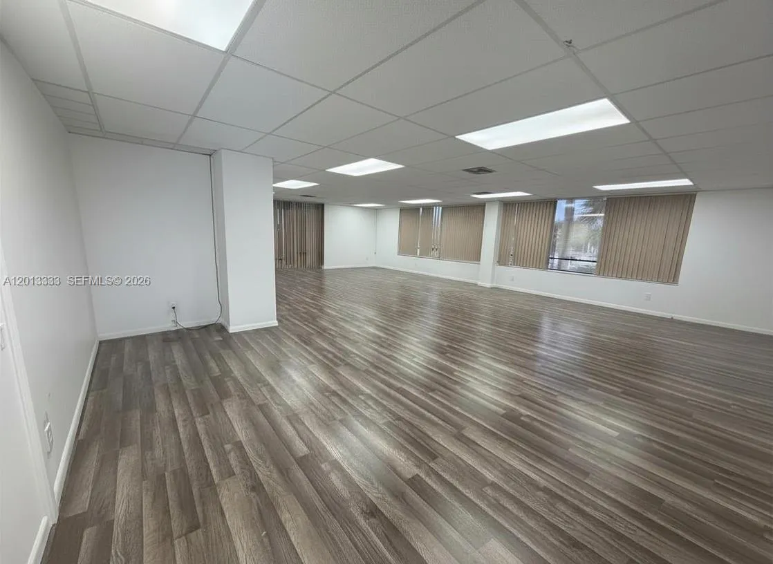 8358 W Oakland Park Blvd 205, Sunrise, Florida 333, Sunrise, Florida 33351, ,Commercial Lease,For Rent,8358 W Oakland Park Blvd 205, Sunrise, Florida 333,A12013333