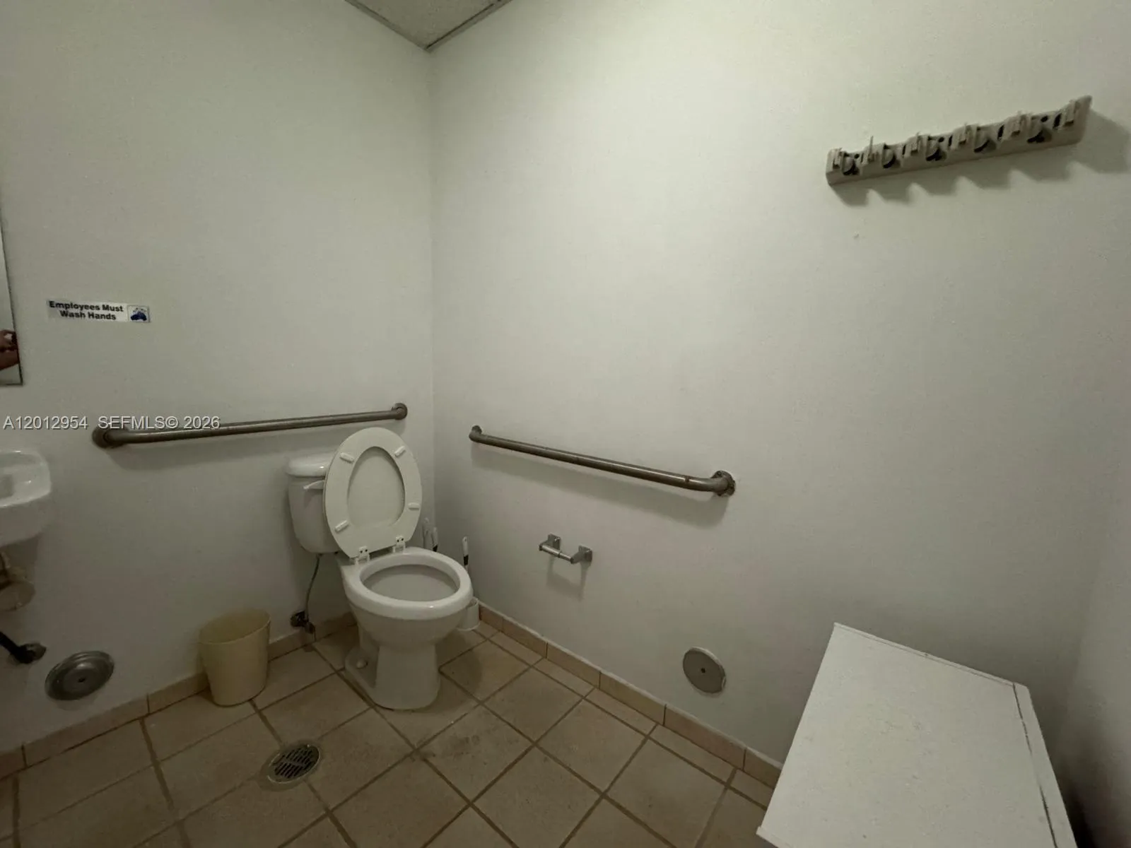 18710 Sw 107th Ave 21, Cutler Bay, Florida 33157, Cutler Bay, Florida 33157, ,Commercial Lease,For Rent,18710 Sw 107th Ave 21, Cutler Bay, Florida 33157,A12012954