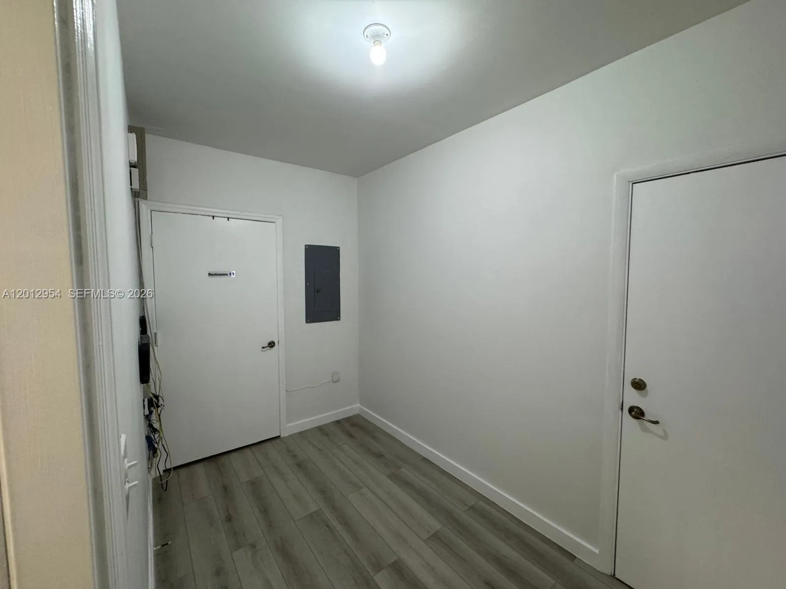 18710 Sw 107th Ave 21, Cutler Bay, Florida 33157, Cutler Bay, Florida 33157, ,Commercial Lease,For Rent,18710 Sw 107th Ave 21, Cutler Bay, Florida 33157,A12012954