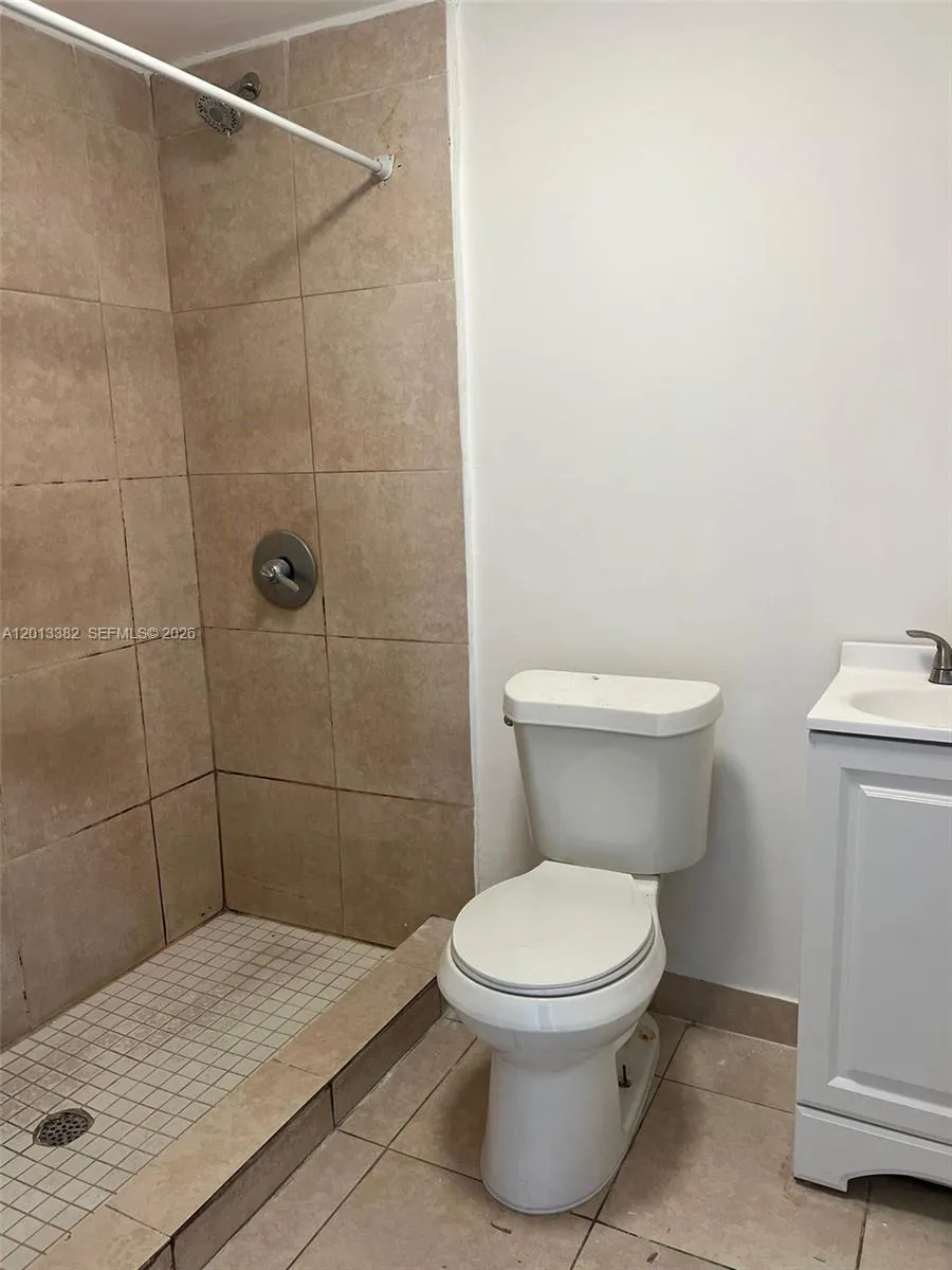 4245 Nw 24th Ave, Miami, Florida 33142, Miami, Florida 33142, ,Residential Income,For Sale,4245 Nw 24th Ave, Miami, Florida 33142,A12013382