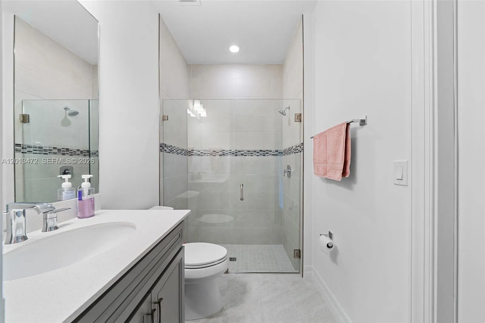 2715 Primrose Pl, Oakland Park, Florida 33309, Oakland Park, Florida 33309, 3 Bedrooms Bedrooms, ,4 BathroomsBathrooms,Residential,For Sale,2715 Primrose Pl, Oakland Park, Florida 33309,A12013472
