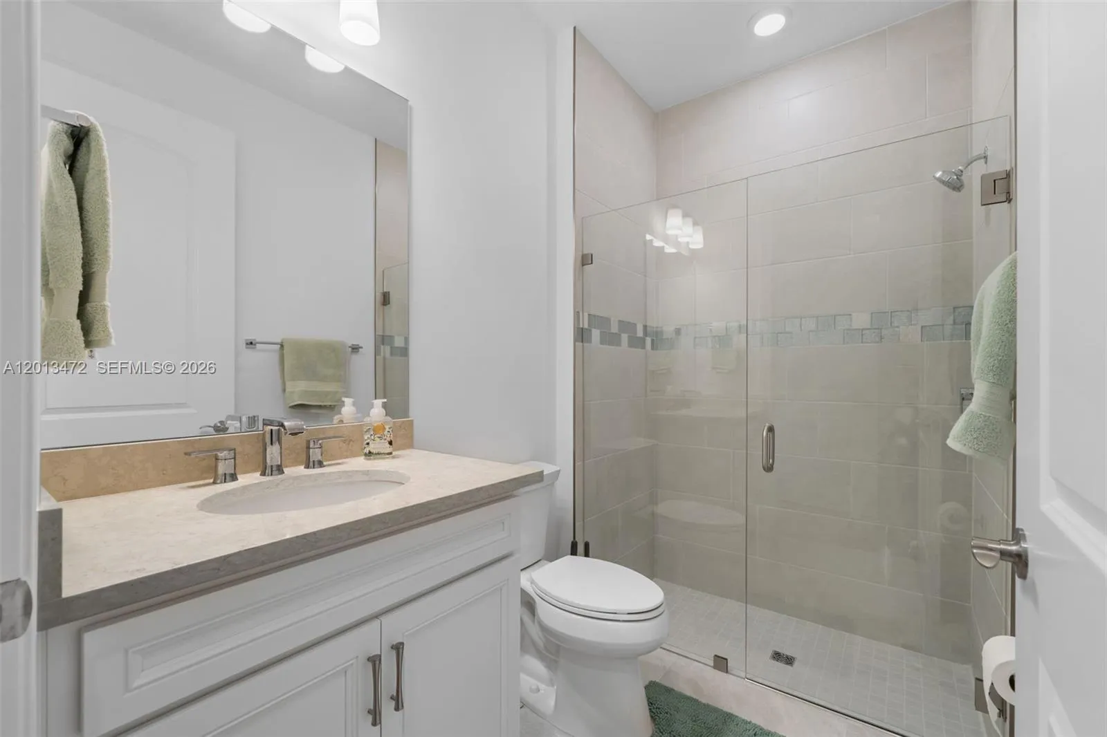 2715 Primrose Pl, Oakland Park, Florida 33309, Oakland Park, Florida 33309, 3 Bedrooms Bedrooms, ,4 BathroomsBathrooms,Residential,For Sale,2715 Primrose Pl, Oakland Park, Florida 33309,A12013472