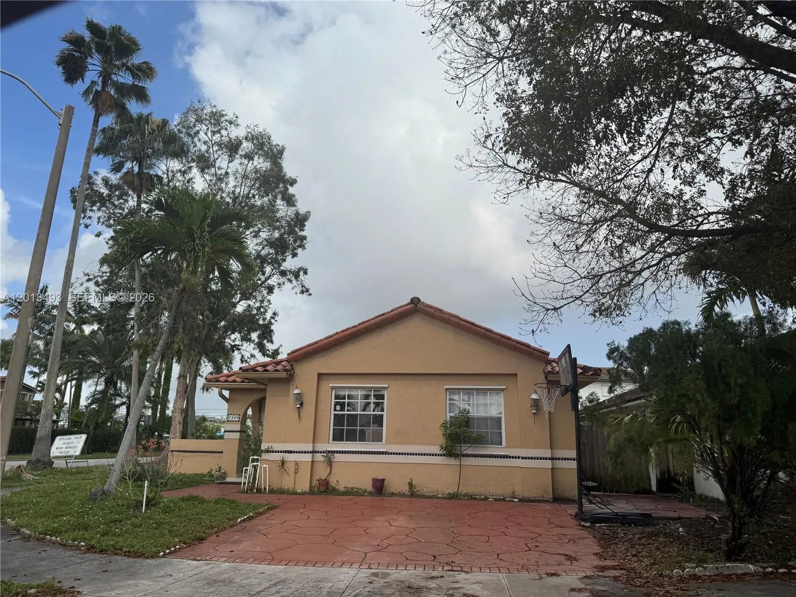 7599 W 4th Ct 0, Hialeah, Florida 33014, Hialeah, Florida 33014, 4 Bedrooms Bedrooms, ,3 BathroomsBathrooms,Residential Lease,For Rent,7599 W 4th Ct 0, Hialeah, Florida 33014,A12013493