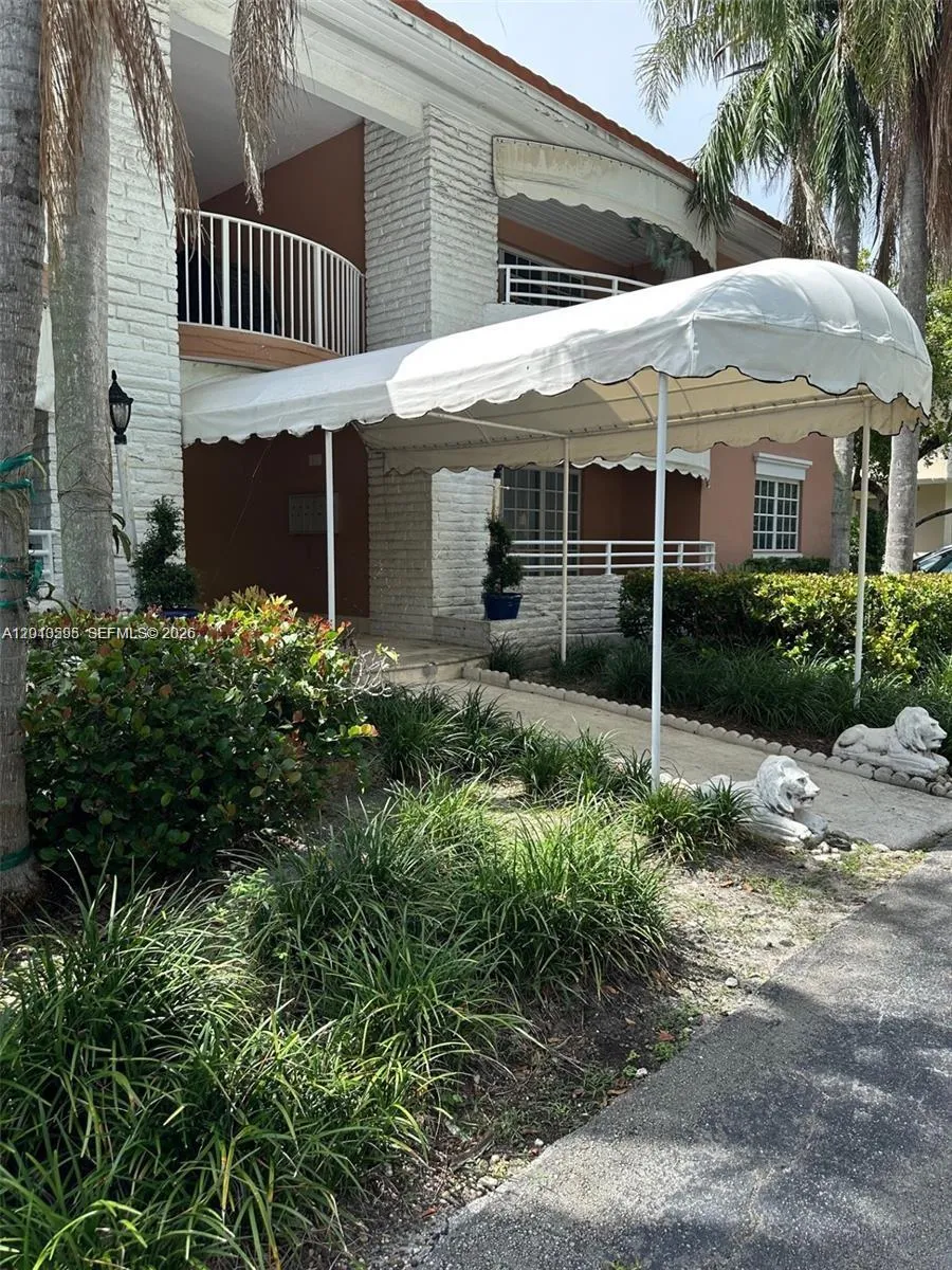 Bal Harbour, Florida 33154, 2 Bedrooms Bedrooms, ,2 BathroomsBathrooms,Residential Lease,For Rent,A12013595 Bal Harbour, Florida 33154, 2 Bedrooms Bedrooms, ,2 BathroomsBathrooms,Residential Lease,For Rent,A12013595