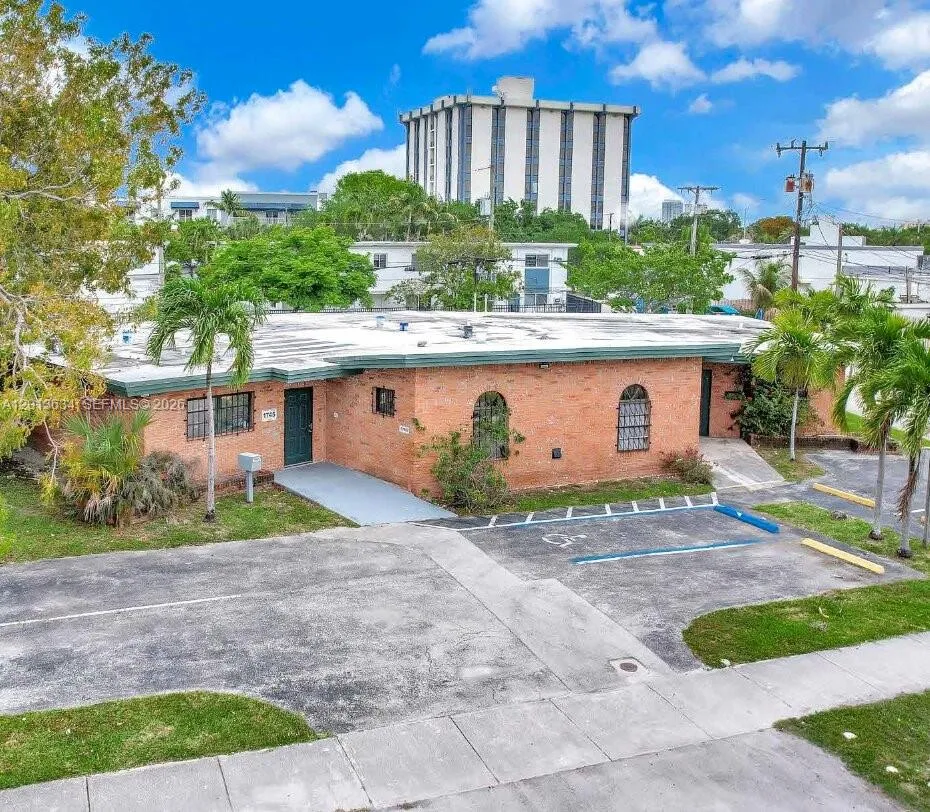 1747 Ne 124th St, North Miami, Florida 33181, North Miami, Florida 33181, ,Commercial Sale,For Sale,1747 Ne 124th St, North Miami, Florida 33181,A12013634