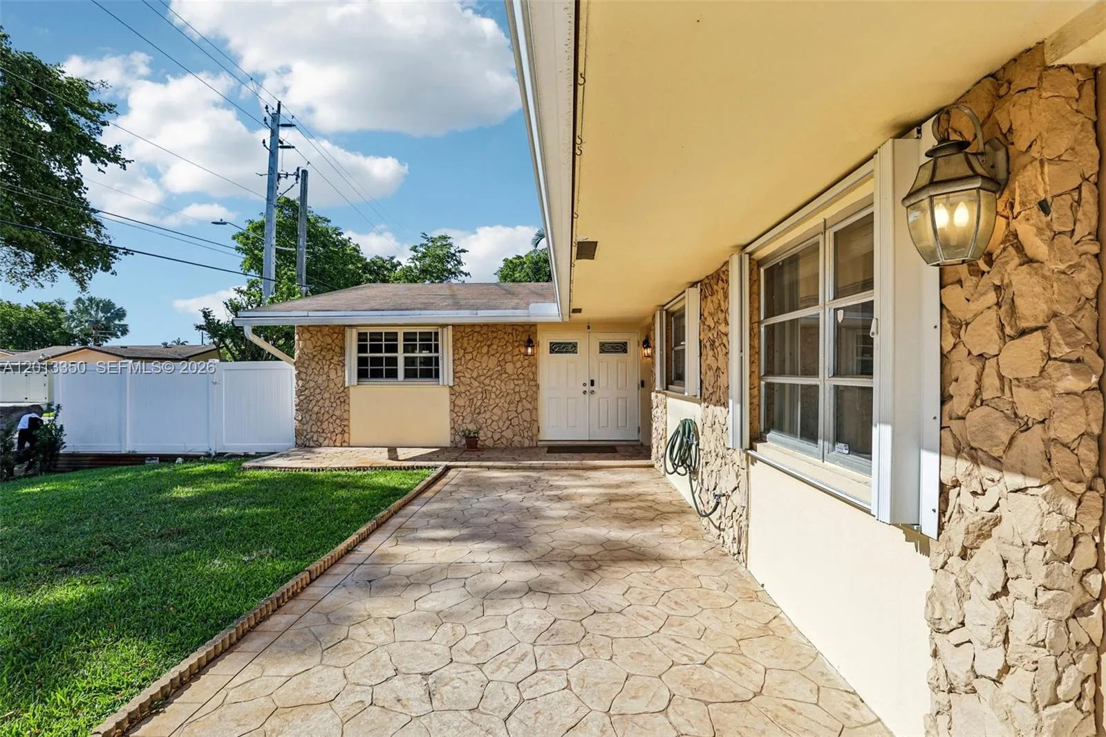 108 Se 4th Ter, Dania Beach, Florida 33004, Dania Beach, Florida 33004, ,Residential Income,For Sale,108 Se 4th Ter, Dania Beach, Florida 33004,A12013350