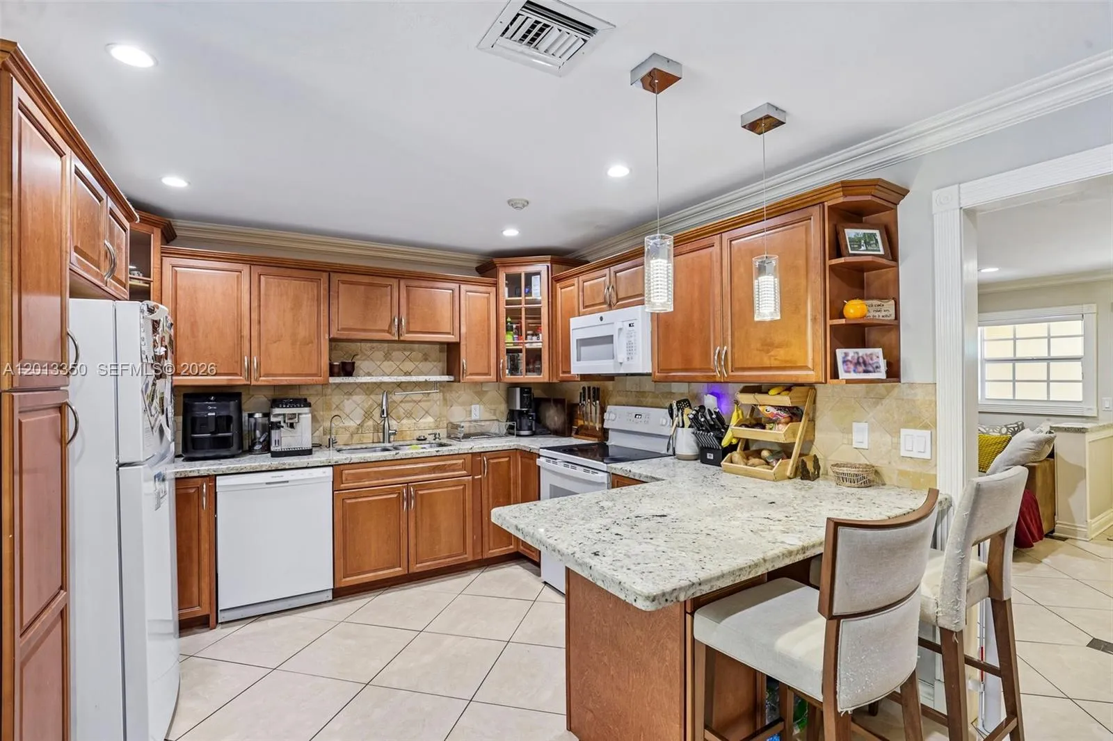 108 Se 4th Ter, Dania Beach, Florida 33004, Dania Beach, Florida 33004, ,Residential Income,For Sale,108 Se 4th Ter, Dania Beach, Florida 33004,A12013350