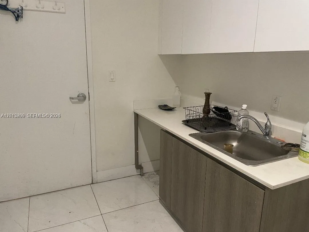301 Altara Ave Cu-3g-3h-3i-3j, Coral Gables, Flori, Coral Gables, Florida 33146, ,Commercial Sale,For Sale,301 Altara Ave Cu-3g-3h-3i-3j, Coral Gables, Flori,A12013269