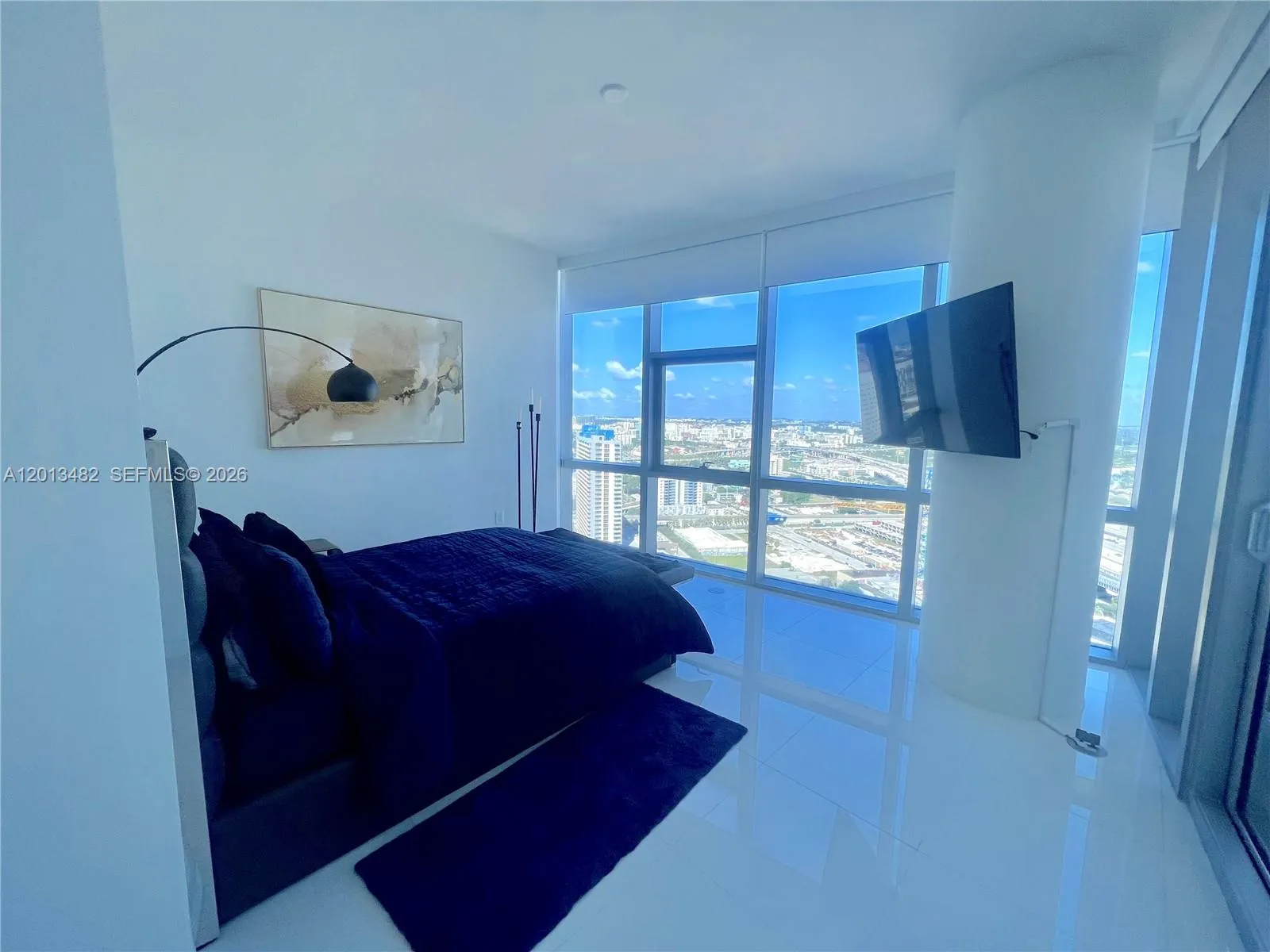 851 Ne 1st Ave 2900, Miami, Florida 33132, Miami, Florida 33132, 1 Bedroom Bedrooms, ,2 BathroomsBathrooms,Residential Lease,For Rent,851 Ne 1st Ave 2900, Miami, Florida 33132,A12013482