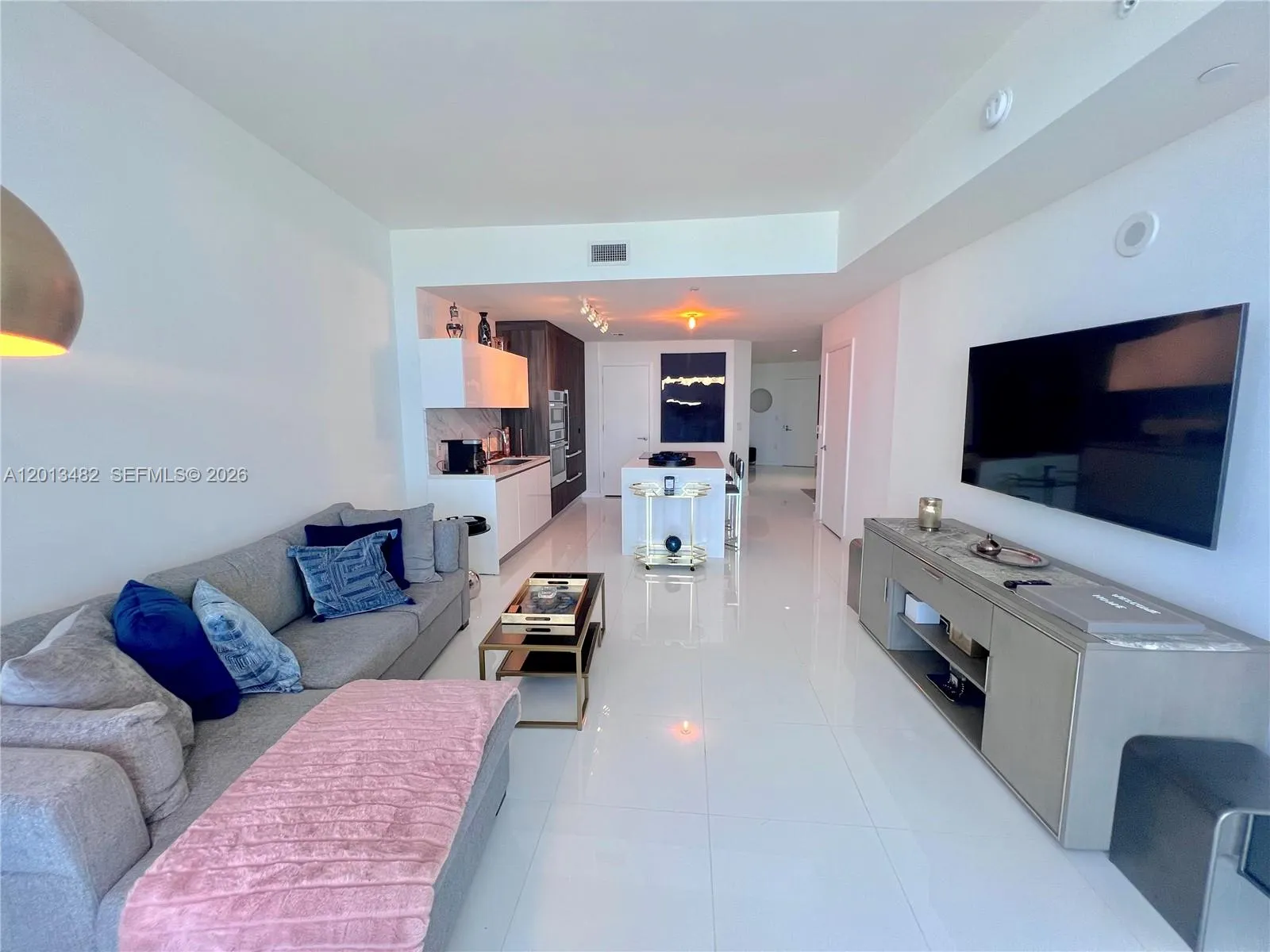 851 Ne 1st Ave 2900, Miami, Florida 33132, Miami, Florida 33132, 1 Bedroom Bedrooms, ,2 BathroomsBathrooms,Residential Lease,For Rent,851 Ne 1st Ave 2900, Miami, Florida 33132,A12013482