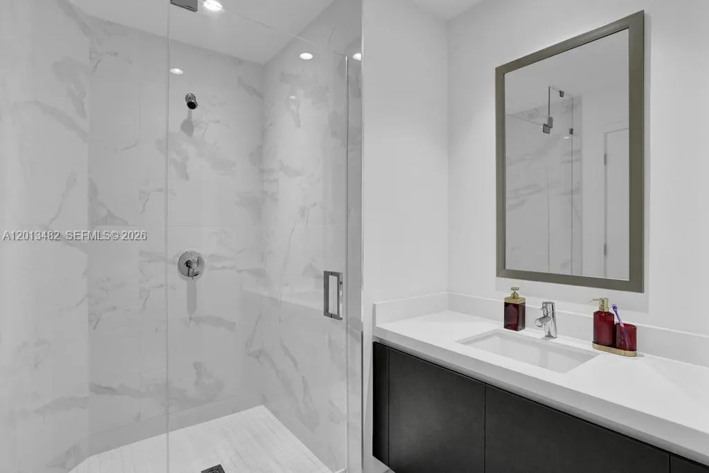 851 Ne 1st Ave 2900, Miami, Florida 33132, Miami, Florida 33132, 1 Bedroom Bedrooms, ,2 BathroomsBathrooms,Residential Lease,For Rent,851 Ne 1st Ave 2900, Miami, Florida 33132,A12013482