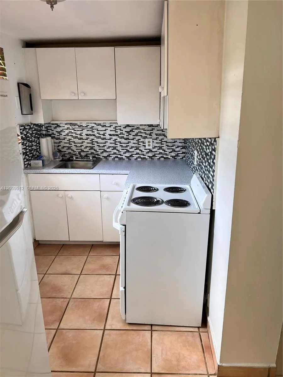 1329 Sw 75th Ave 1, Miami, Florida 33144, Miami, Florida 33144, 1 Bedroom Bedrooms, ,1 BathroomBathrooms,Residential Lease,For Rent,1329 Sw 75th Ave 1, Miami, Florida 33144,A12009912 1329 Sw 75th Ave 1, Miami, Florida 33144, Miami, Florida 33144, 1 Bedroom Bedrooms, ,1 BathroomBathrooms,Residential Lease,For Rent,1329 Sw 75th Ave 1, Miami, Florida 33144,A12009912
