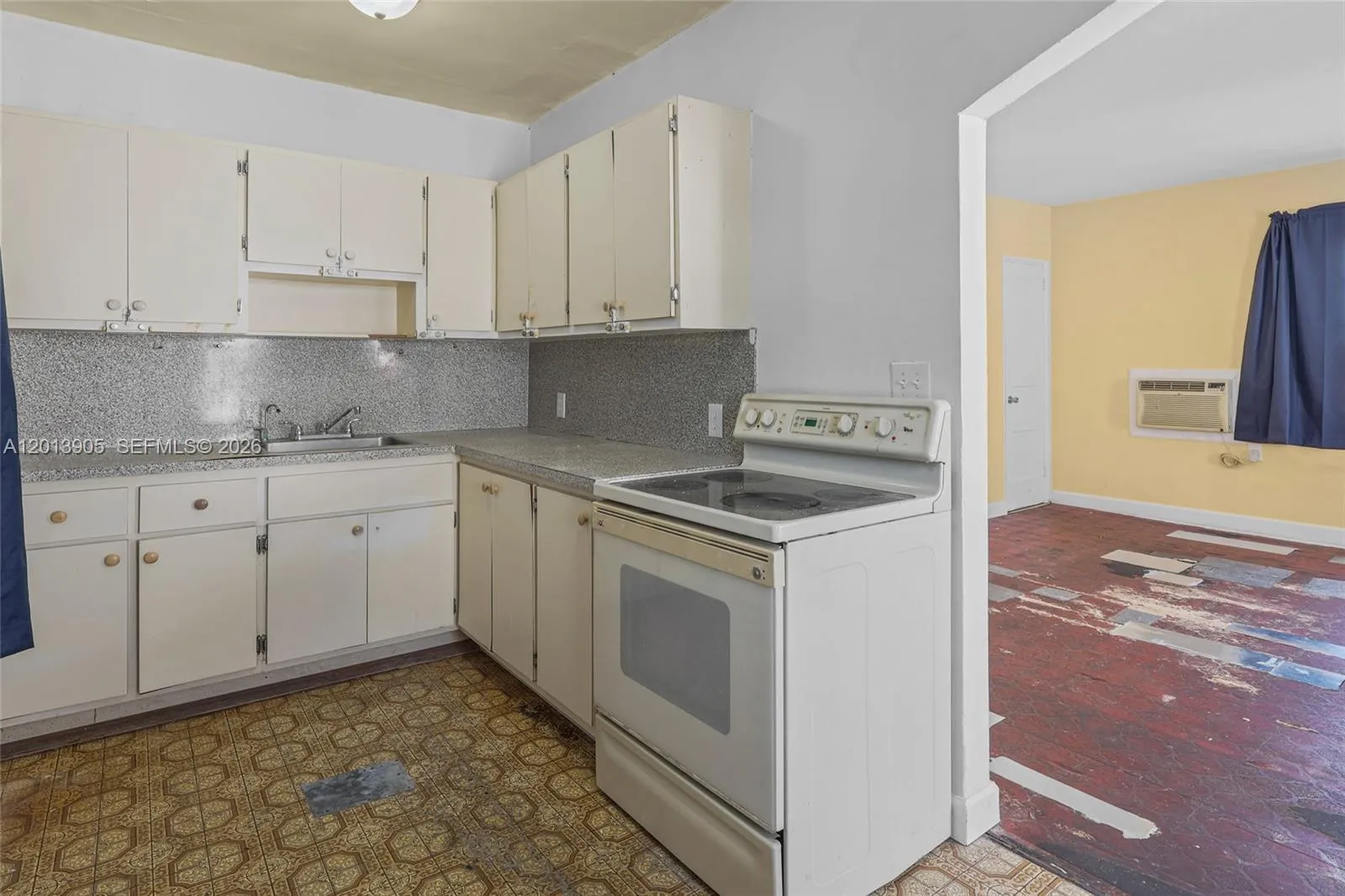 351 E 14th St, Hialeah, Florida 33010, Hialeah, Florida 33010, ,Residential Income,For Sale,351 E 14th St, Hialeah, Florida 33010,A12013905