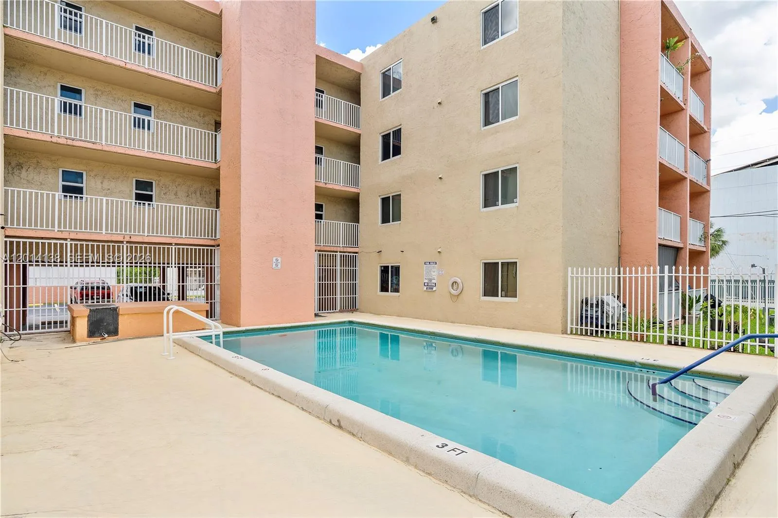 2400 Nw 16th St Rd, Miami, Florida 33125, Miami, Florida 33125, ,Residential Income,For Sale,2400 Nw 16th St Rd, Miami, Florida 33125,A12014138
