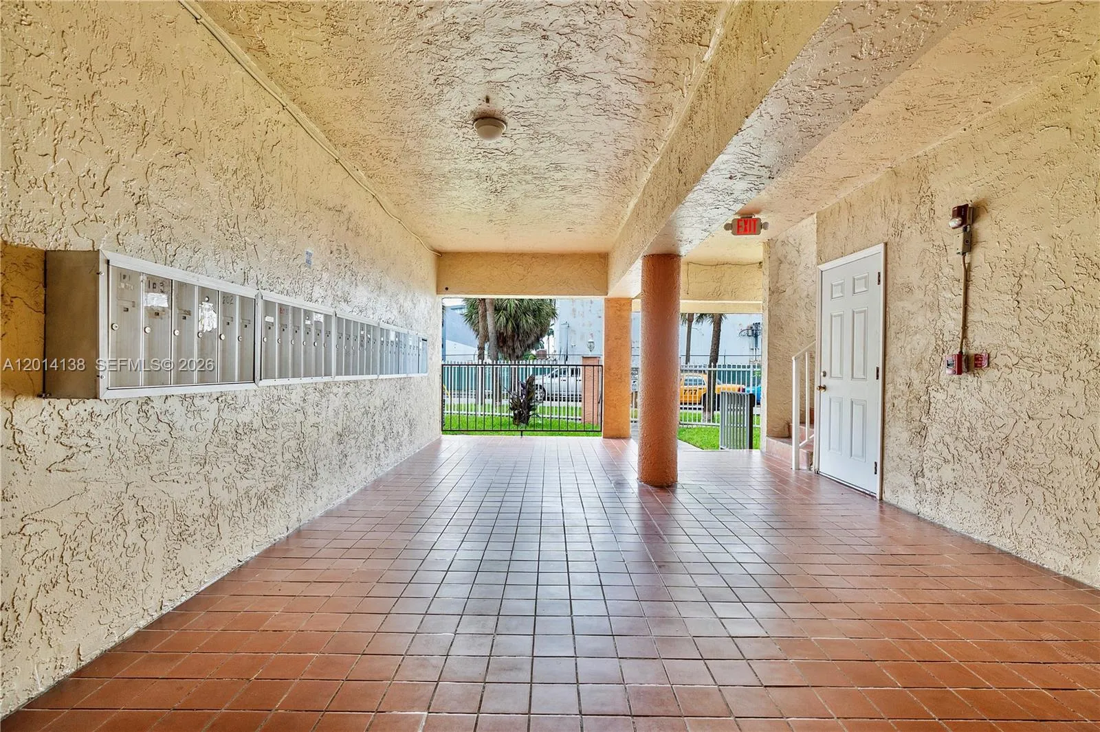 2400 Nw 16th St Rd, Miami, Florida 33125, Miami, Florida 33125, ,Residential Income,For Sale,2400 Nw 16th St Rd, Miami, Florida 33125,A12014138