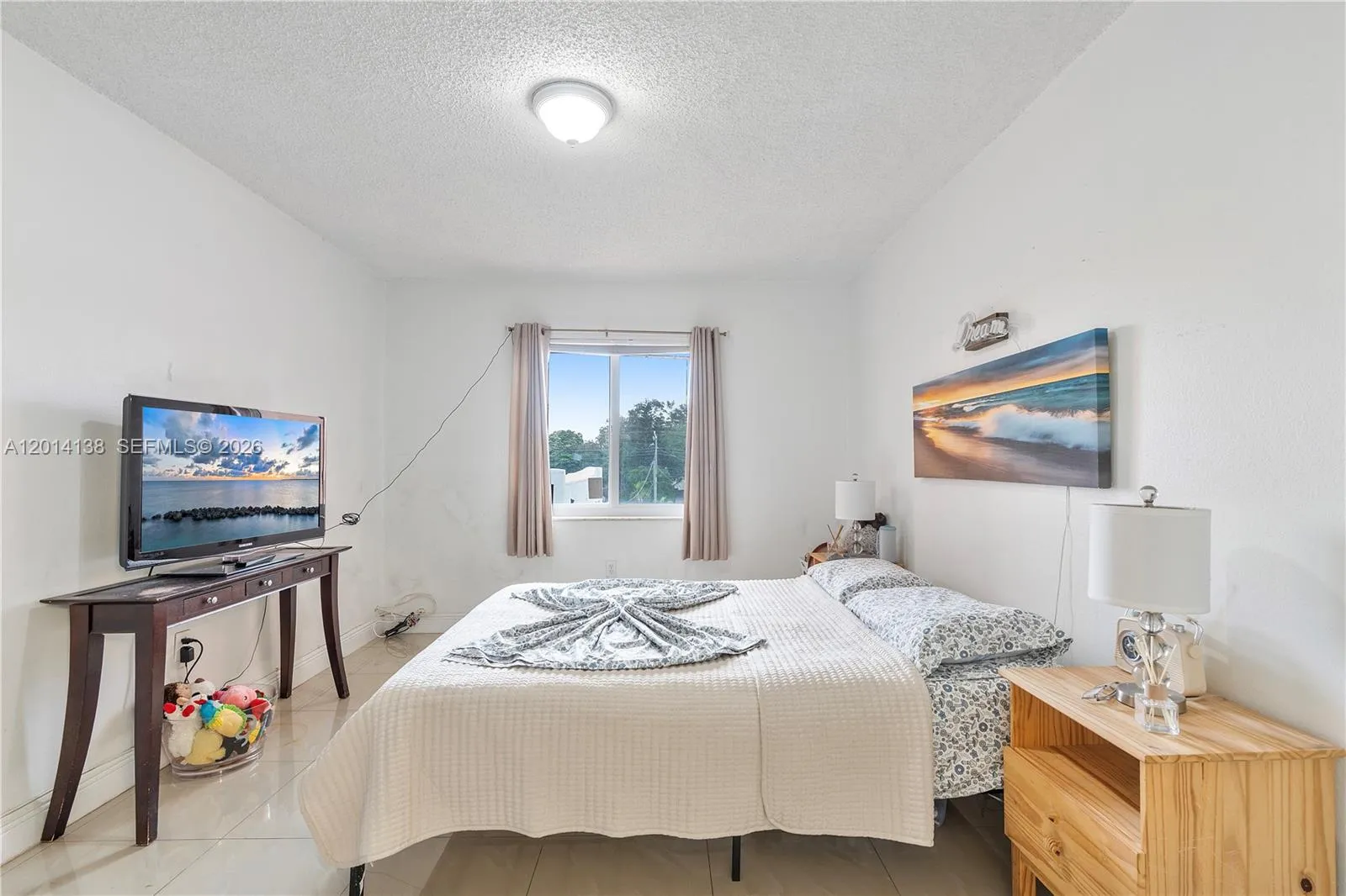 2400 Nw 16th St Rd, Miami, Florida 33125, Miami, Florida 33125, ,Residential Income,For Sale,2400 Nw 16th St Rd, Miami, Florida 33125,A12014138