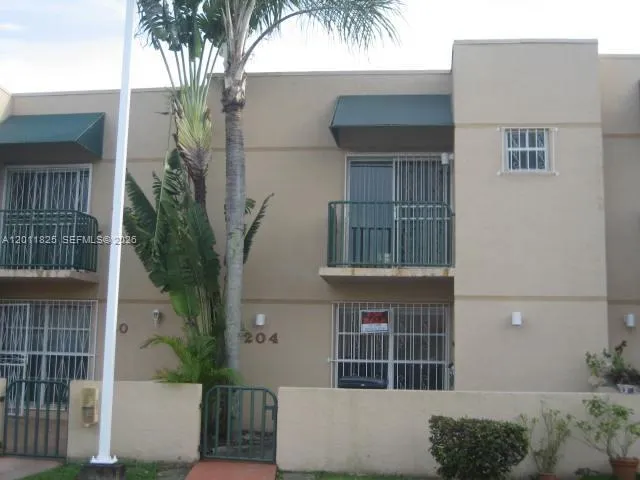 12060 Sw 19 Ln 204, Miami, Florida 33175, Miami, Florida 33175, 3 Bedrooms Bedrooms, ,2 BathroomsBathrooms,Residential Lease,For Rent,12060 Sw 19 Ln 204, Miami, Florida 33175,A12011825