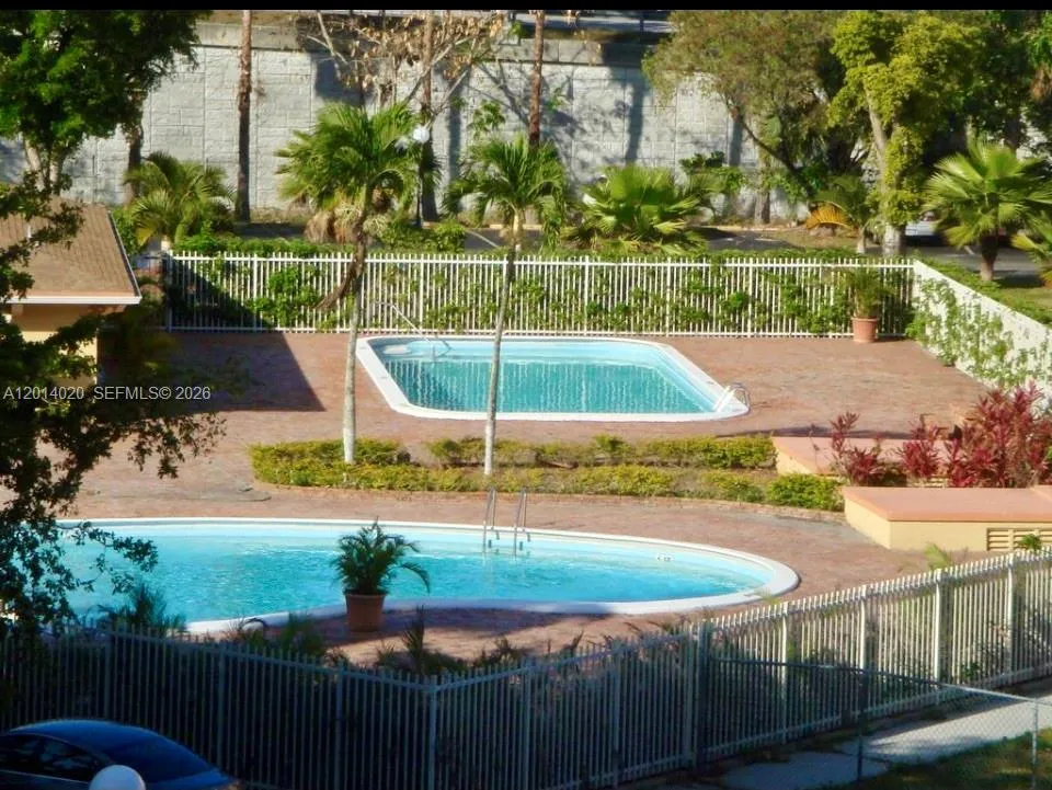 9125 Sw 77th Ave 501, Miami, Florida 33156, Miami, Florida 33156, 2 Bedrooms Bedrooms, ,2 BathroomsBathrooms,Residential Lease,For Rent,9125 Sw 77th Ave 501, Miami, Florida 33156,A12014020