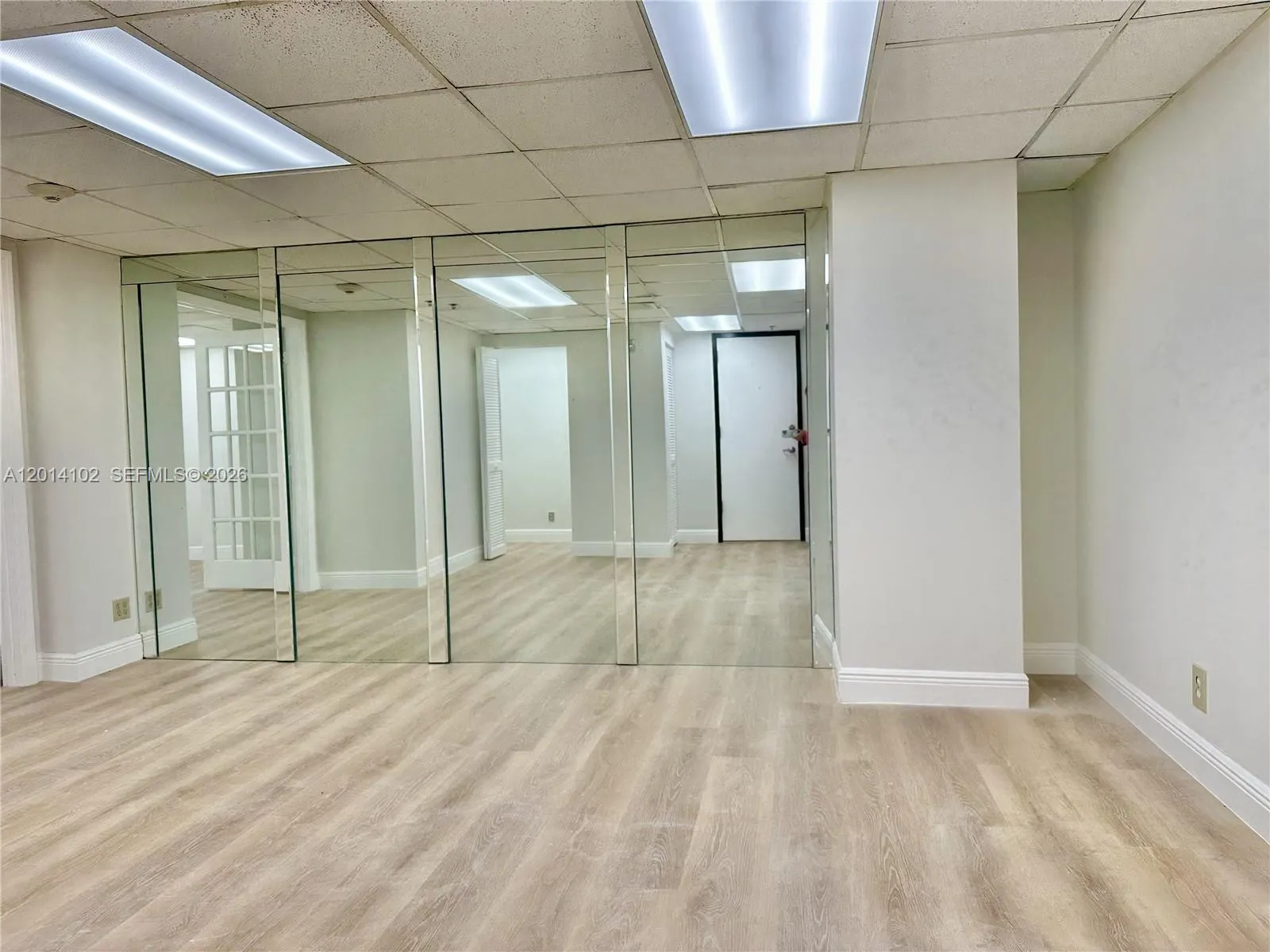 825 Brickell Bay Dr 1751, Miami, Florida 33131, Miami, Florida 33131, ,Commercial Lease,For Rent,825 Brickell Bay Dr 1751, Miami, Florida 33131,A12014102