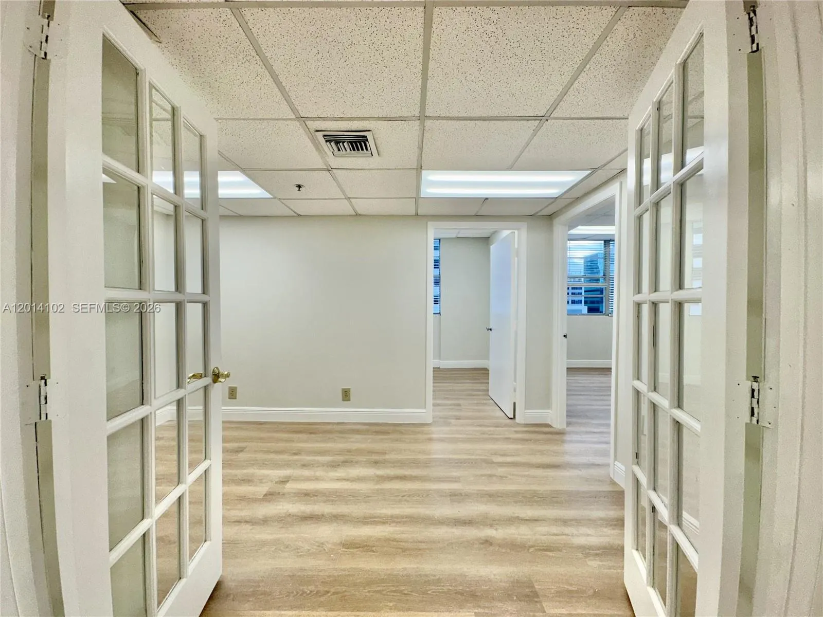 825 Brickell Bay Dr 1751, Miami, Florida 33131, Miami, Florida 33131, ,Commercial Lease,For Rent,825 Brickell Bay Dr 1751, Miami, Florida 33131,A12014102