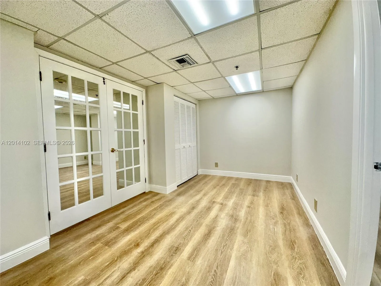 825 Brickell Bay Dr 1751, Miami, Florida 33131, Miami, Florida 33131, ,Commercial Lease,For Rent,825 Brickell Bay Dr 1751, Miami, Florida 33131,A12014102