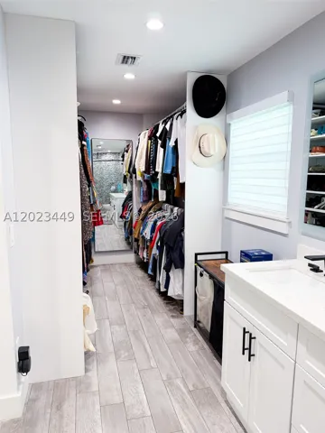Closet