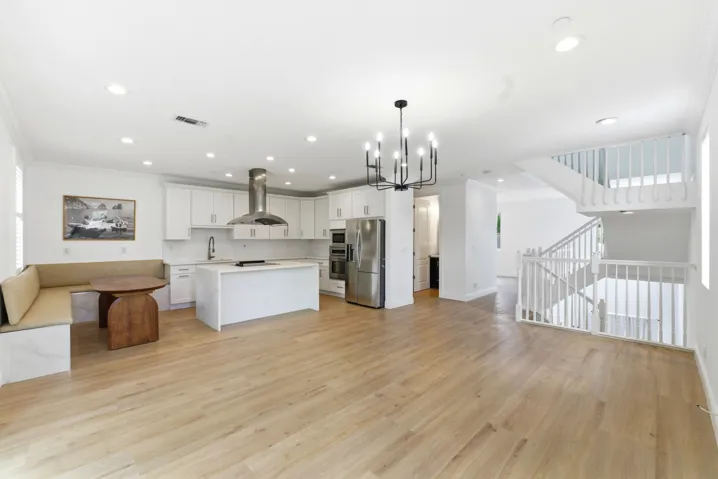 915 W Las Olas Blvd_024