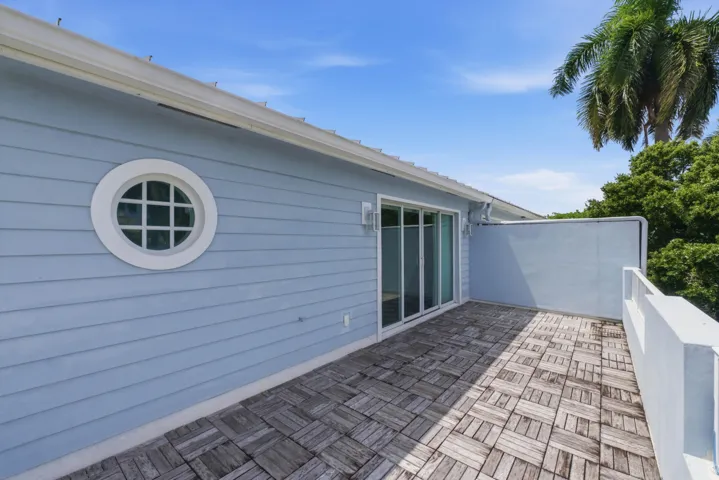915 W Las Olas Blvd_014