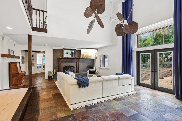10-web-or-mls-Stirrup Ln-S1605-010