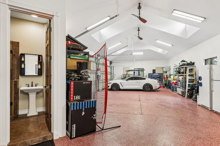 60-web-or-mls-Stirrup Ln-S1605-060