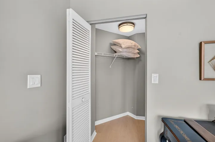 2nd Bedroom Closet