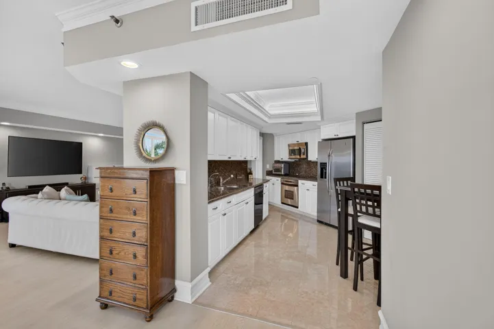 Family Area & Kitchen