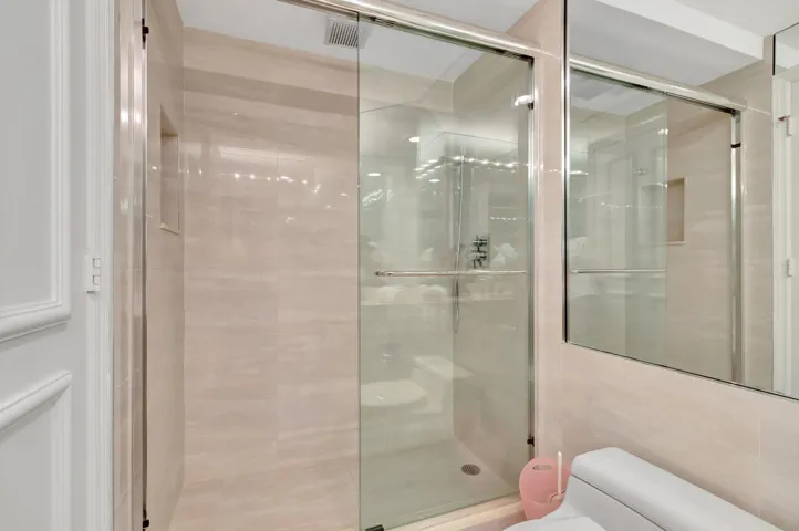 2nd Bedroom Shower