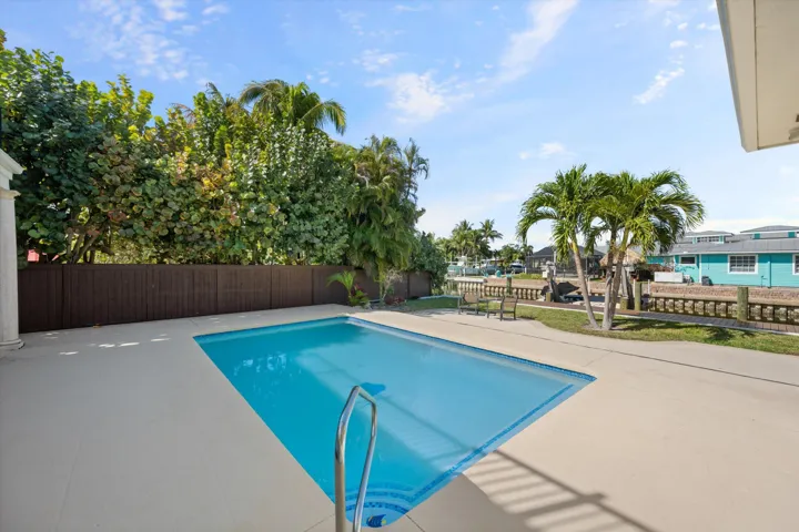 401 Center Street, Jupiter, FL (19)