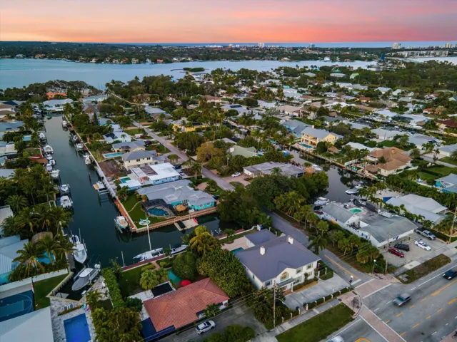 401 Center Street, Jupiter, FL (46)