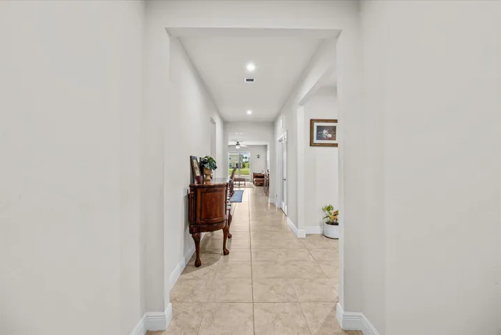 10850hallway