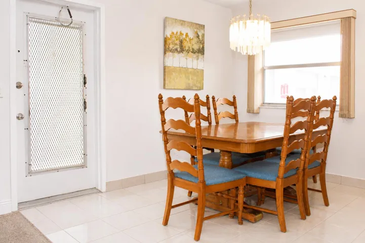 Dining area1