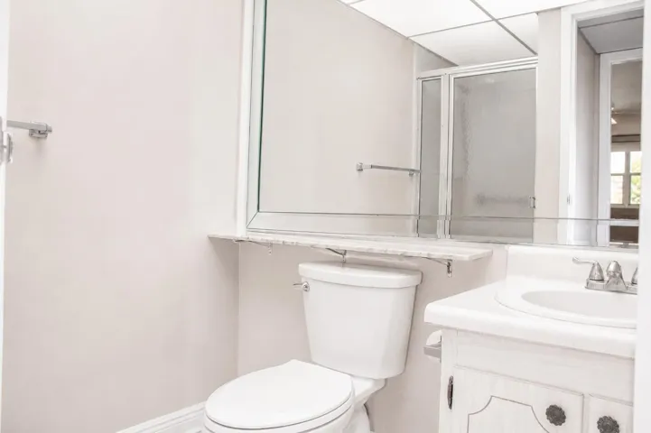 bathroom 2a