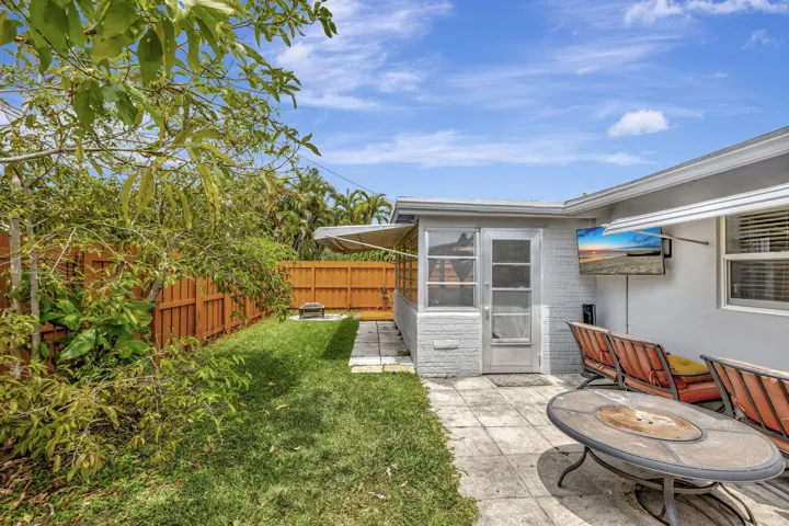 Backyard (G2)