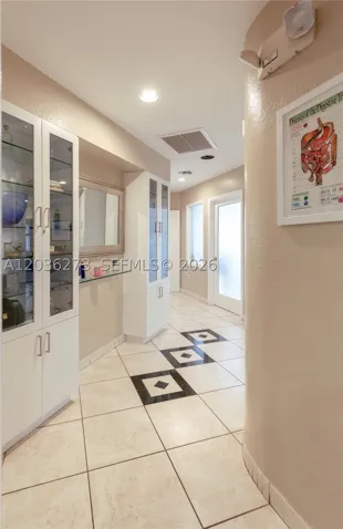 7765 Sw 87th Ave 212a, Miami, Florida 33173