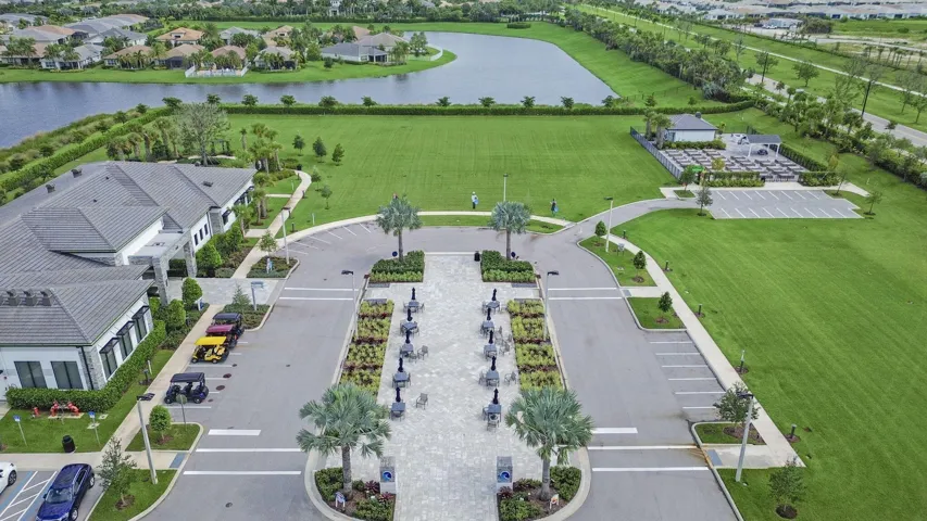 Riverland Amenities