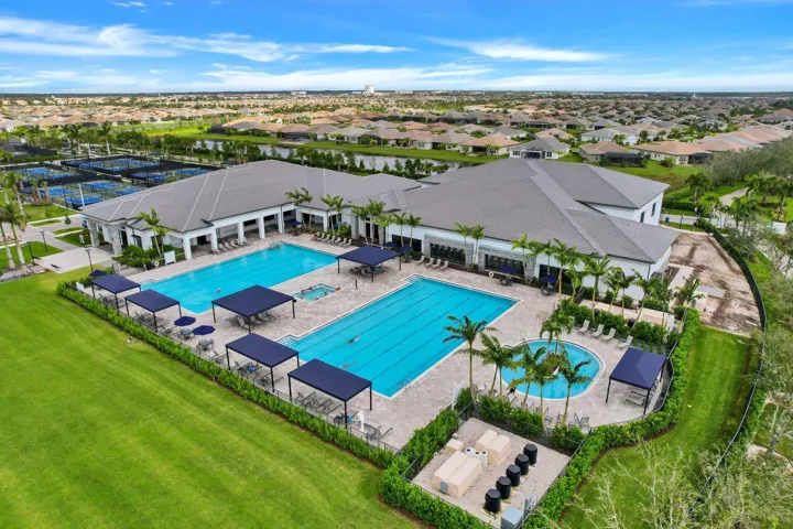 Riverland Amenities