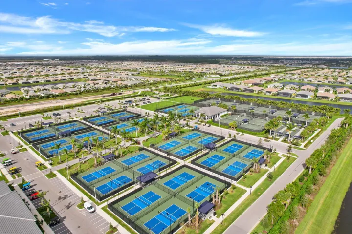 Riverland Amenities