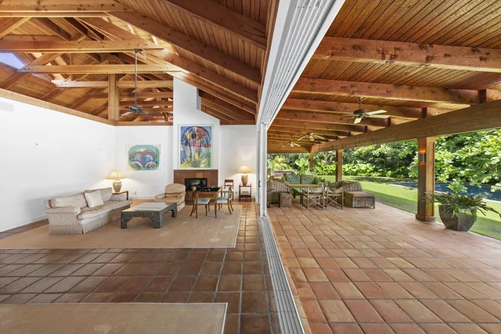 Living Room & Outdoor Living Space