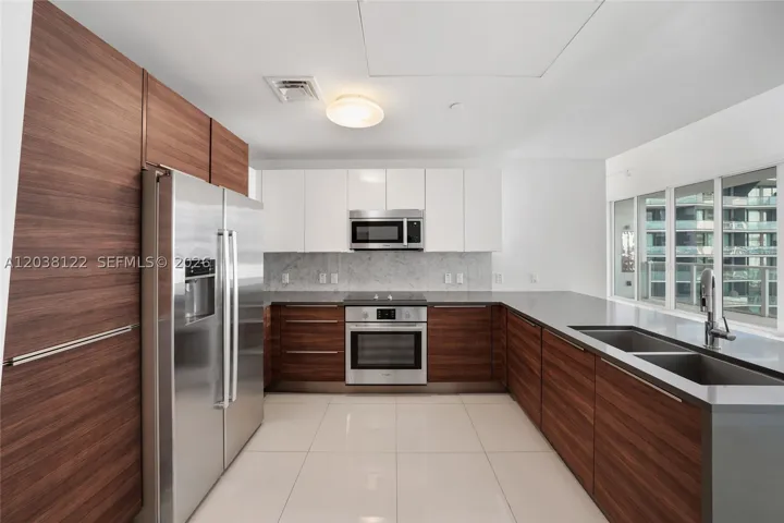 601 Ne 27th St 1501, Miami, Florida 33137