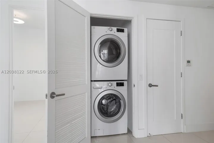 601 Ne 27th St 1501, Miami, Florida 33137
