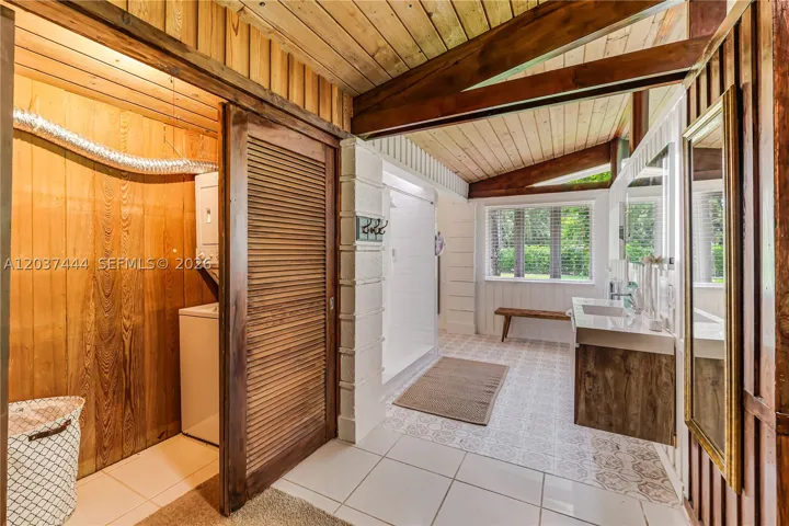 Guest Quarters
