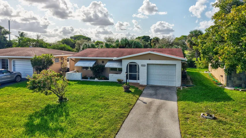 4741 NW 13th Ave, Deerfield Beach, FL