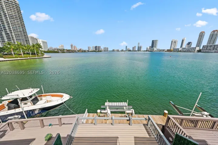 Dock