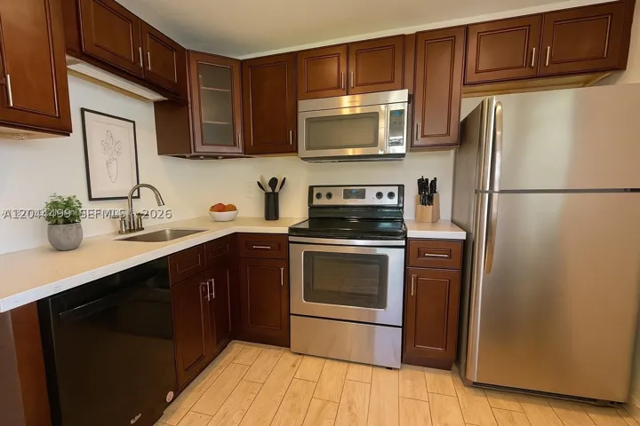 1044 S Independence Dr 1044i, Homestead, Florida 33034